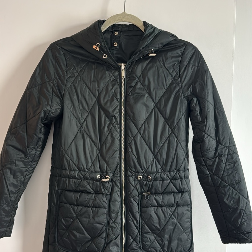 Green Lightweight Fall Jacket - Picture 2 of 6